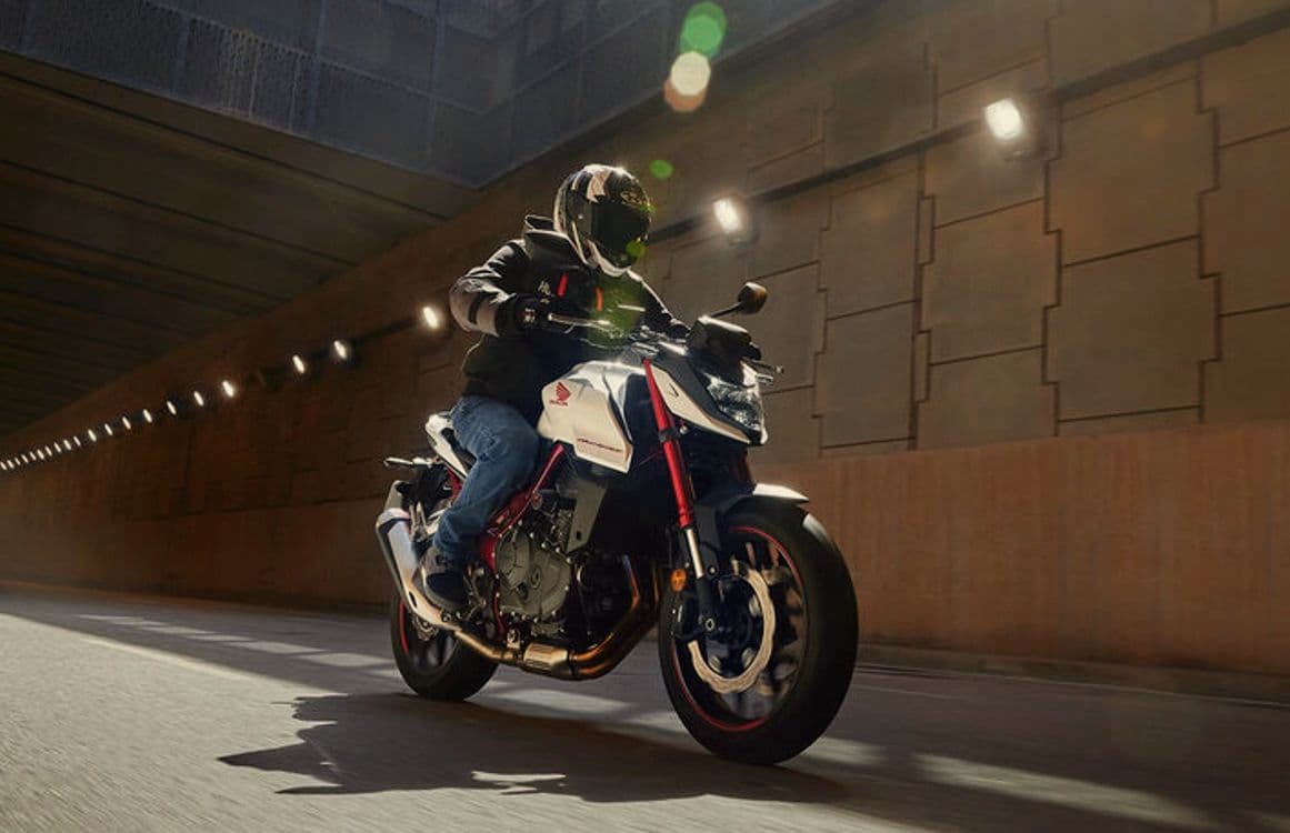 Honda CB750 Hornet जल्द होगी भारत में लॉन्च, जानें कीमत और फीचर्स से जुड़ी सभी डिटेल्स