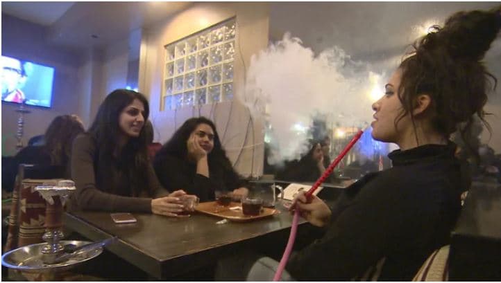 Hookah Bar Ban in Jharkhand : झारखंड में हुक्का बार पर प्रतिबंध, चलाने पर होगा तीन साल जेल व इतने लाख का जुर्माना