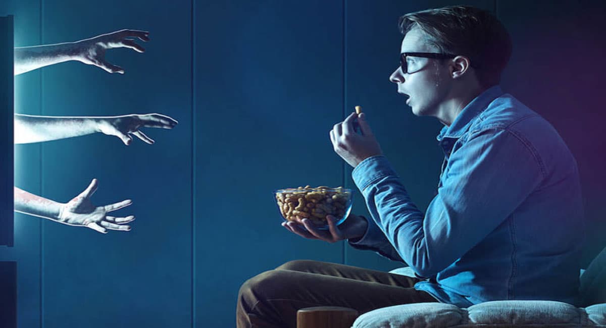 13 हॉरर फिल्में देखें और ईनाम में जीते 1 लाख रुपये! अगर है हिम्मत तो ऐसे करें अप्लाई