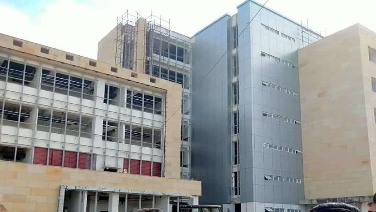 Bihar: भागलपुर में बन रहे सुपर स्पेशलिटी हाॅस्पिटल का 30 करोड़ लौटा, फंड नहीं होने से काम हो रहा प्रभावित