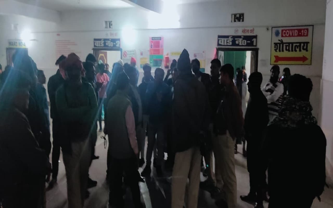 झारखंड : फाइलेरिया रोधी दवा खाने से 40 बच्चों की तबीयत बिगड़ी, अस्पताल में एडमिट, सभी बच्चे खतरे से बाहर