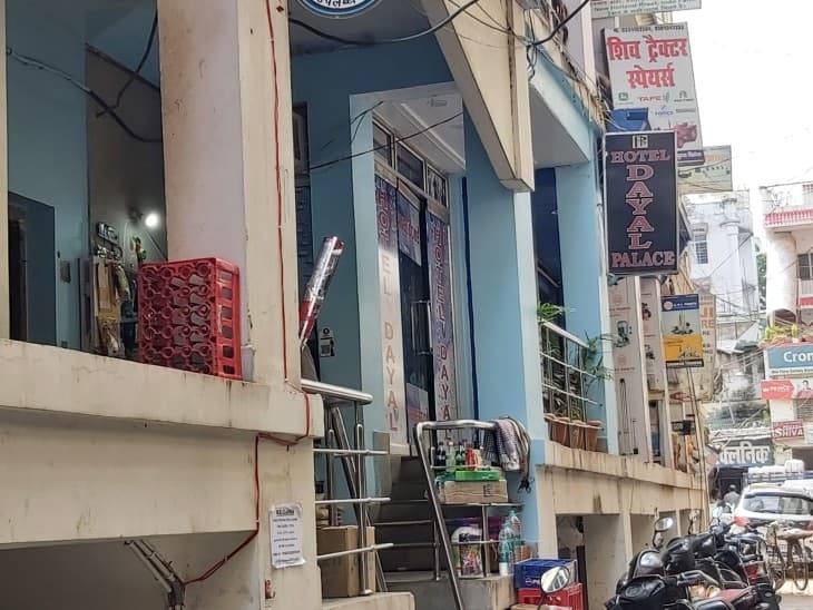 शिक्षक नियुक्ति परीक्षा: मुजफ्फरपुर के सभी सस्ते होटल बुक, पटना, गया, बिहारशरीफ में 400 रुपये तक बढ़ा दाम