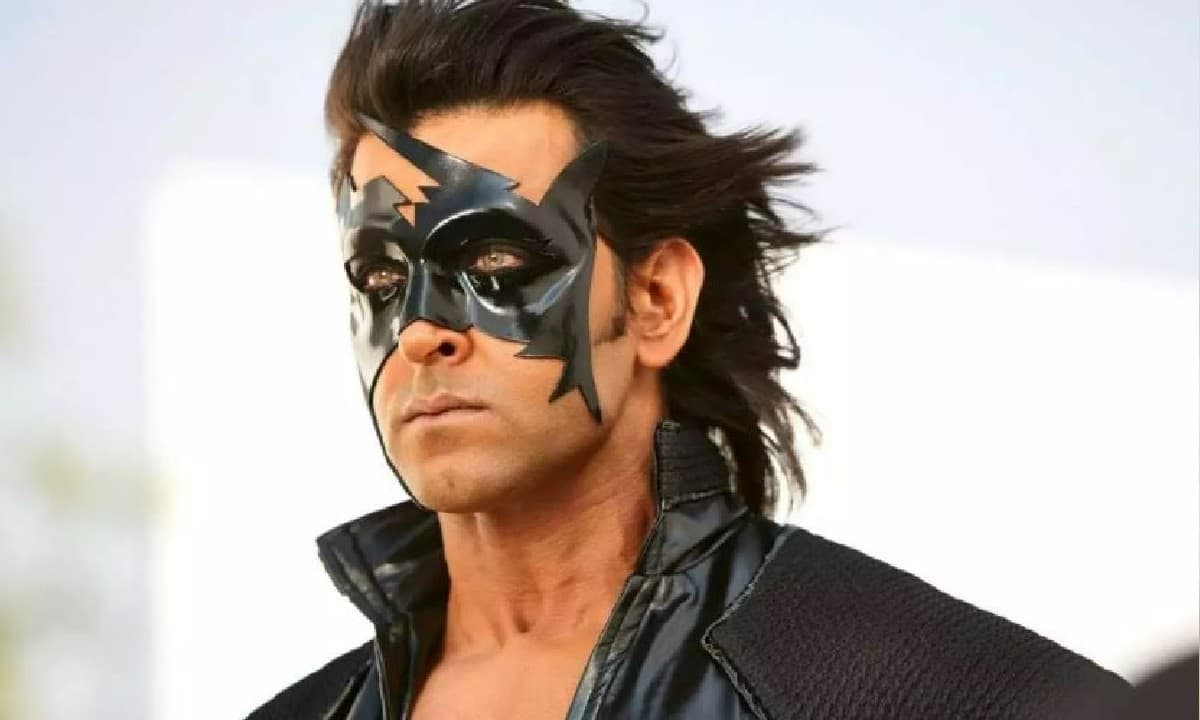 Hrithik Roshan के बेटे और परिवार के साथ नजर आई सबा आजाद, मिलकर किया लंच, फोटो वायरल