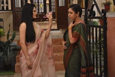 Anupama Spoiler Alert : राखी ने किंजल का विश्वास जीतने के लिए रचा ये ड्रामा, अनुपमा के सामने वनराज ने कह दी ये बड़ी बात