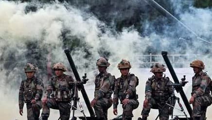 रक्षा मंत्रालय ने 76,390 करोड़ रुपये के सैन्य उपकरणों की खरीद को दी मंजूरी, भारतीय सेना होगी और मजबूत