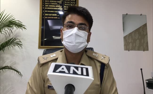 मध्य प्रदेश में आईएएस अफसर गिरफ्तार, कोर्ट के जाली फैसले तैयार कर पदोन्नति पाने का आरोप