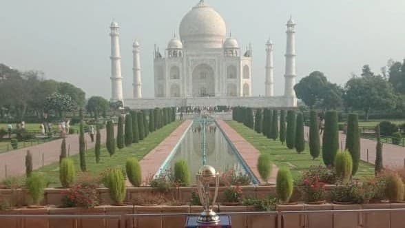 ICC World Cup 2023: ताजमहल में किया गया आईसीसी वर्ल्ड कप ट्रॉफी का वीडियो शूट, लखनऊ में खेले जाएंगे 5 मुकाबले