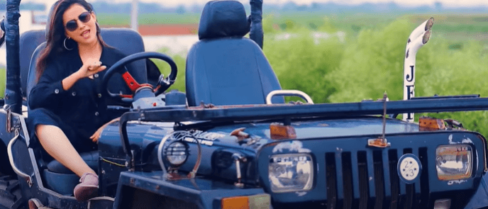 Bhojpuri Song : इंटरनेट पर छा गया अक्षरा सिंह का 'ईधर आने का नहीं' गाना, 9 करोड़ से ज्यादा देखा गया VIDEO