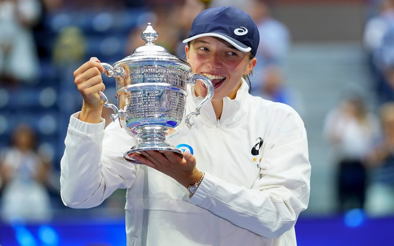US Open 2022: इगा स्वियातेक बनी यूएस ओपन की नई चैंम्पियन, फाइनल में जाबूर को हराकर पहली बार जीता खिताब US Open 2022: इगा स्वियातेक बनी यूएस ओपन की नई चैंम्पियन, फाइनल में जाबूर को हराकर पहली बार जीता खिताब