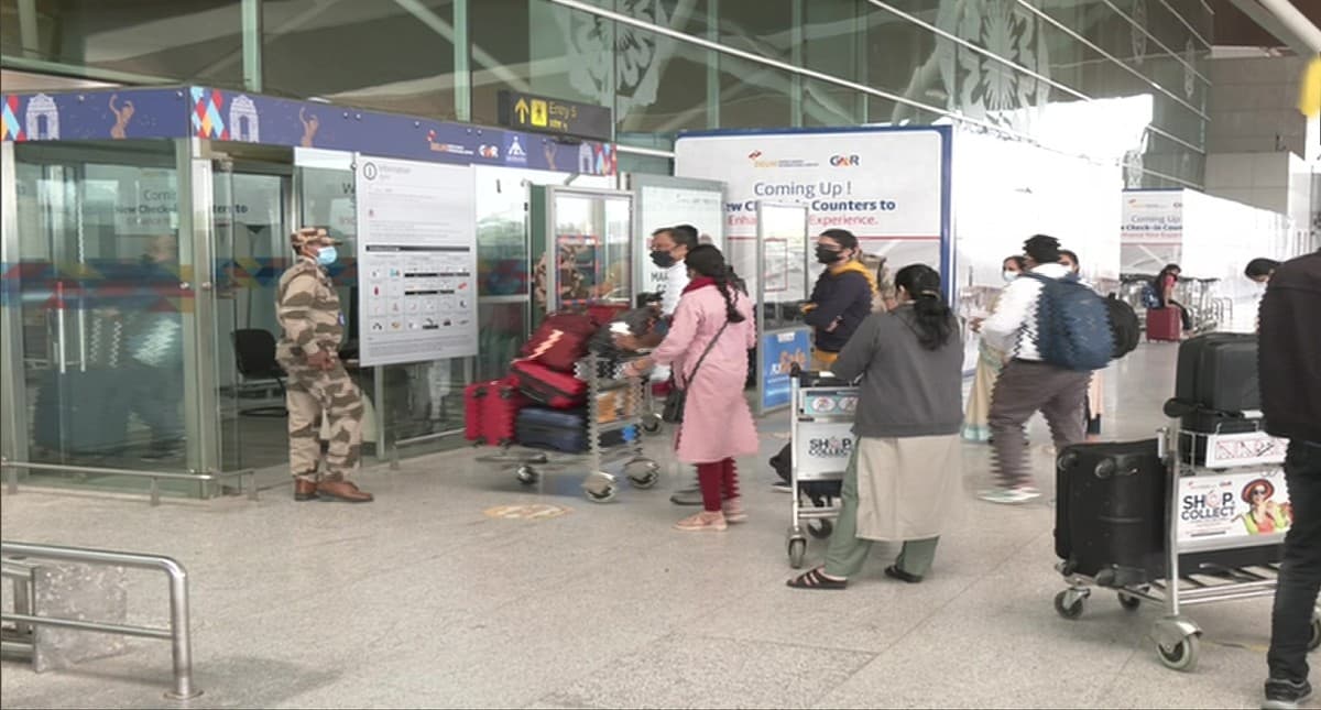 फर्जी भारतीय पासपोर्ट मुहैया कराने वाले रैकेट का भंडाफोड़, 9  गिरफ्तार, दिल्ली पुलिस को बड़ी कामयाबी