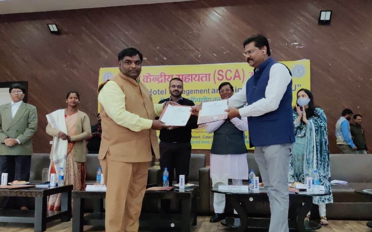 IHM Ranchi: आर्थिक रूप से कमजोर छात्रों को आईएचएम रांची में एंप्लॉयमेंट ओरिएंटेड ट्रेनिंग देने की पहल