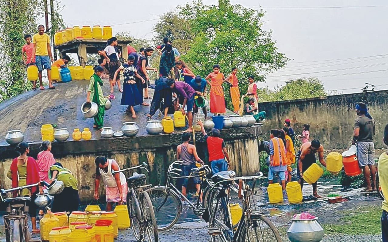 मैथन जलापूर्ति का पानी चोरी होने से बना जलसंकट, दर्जनों जगह है अवैध कनेक्शन