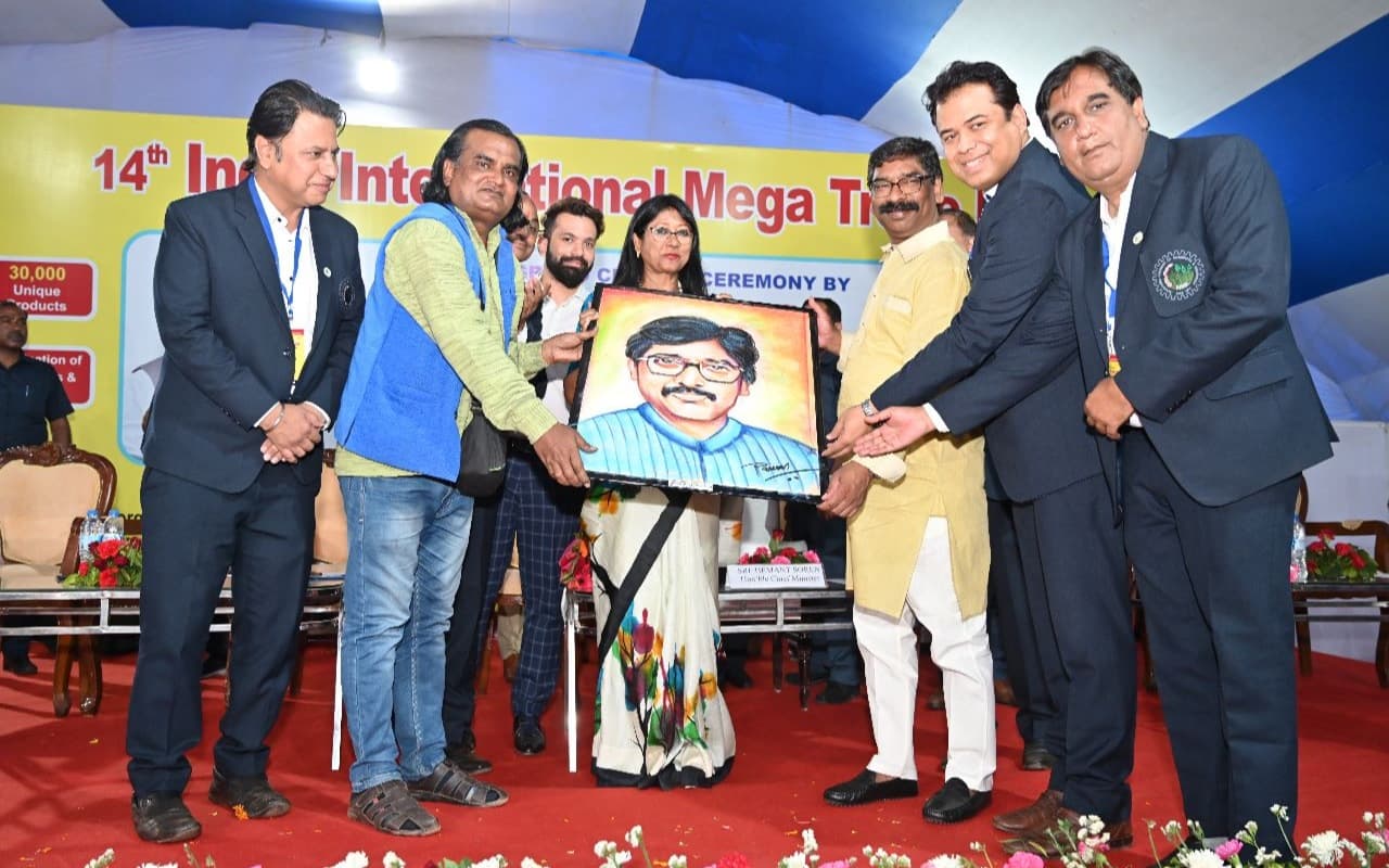PHOTOS: झारखंड को अग्रणी राज्य बनाकर रहूंगा, मेगा ट्रेड फेयर में बोले हेमंत सोरेन