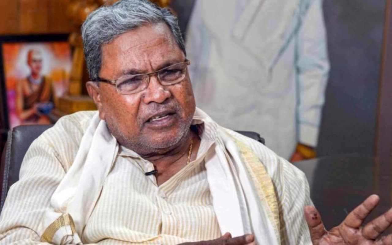 Old Pension Scheme:फिर से लागू होगी पुरानी पेंशन योजना! कर्नाटक के सीएम सिद्धारमैया ने दिए संकेत