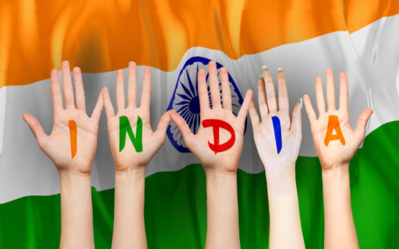 Independence Day 2023 : भारत का राष्ट्रीय ध्वज किसने डिजाइन किया था?