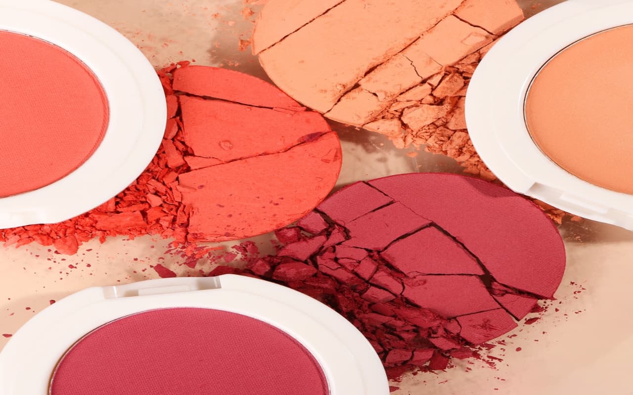 Beauty Tips: स्किन टोन के हिसाब से ऐसे चुने सही ब्लश शेड