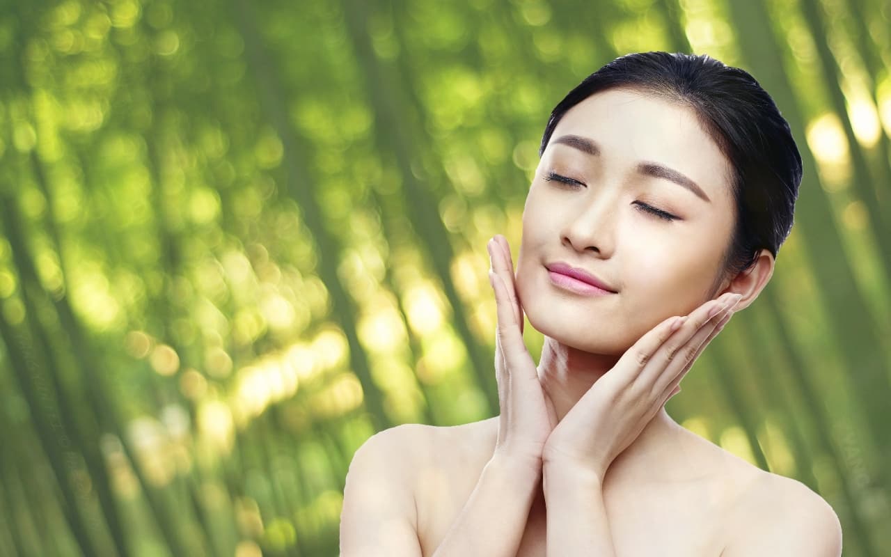 Beauty Tips: तो ये है चाइनीज महिलाओं की सुंदरता का राज, आप भी लें सकती हैं टिप्स्