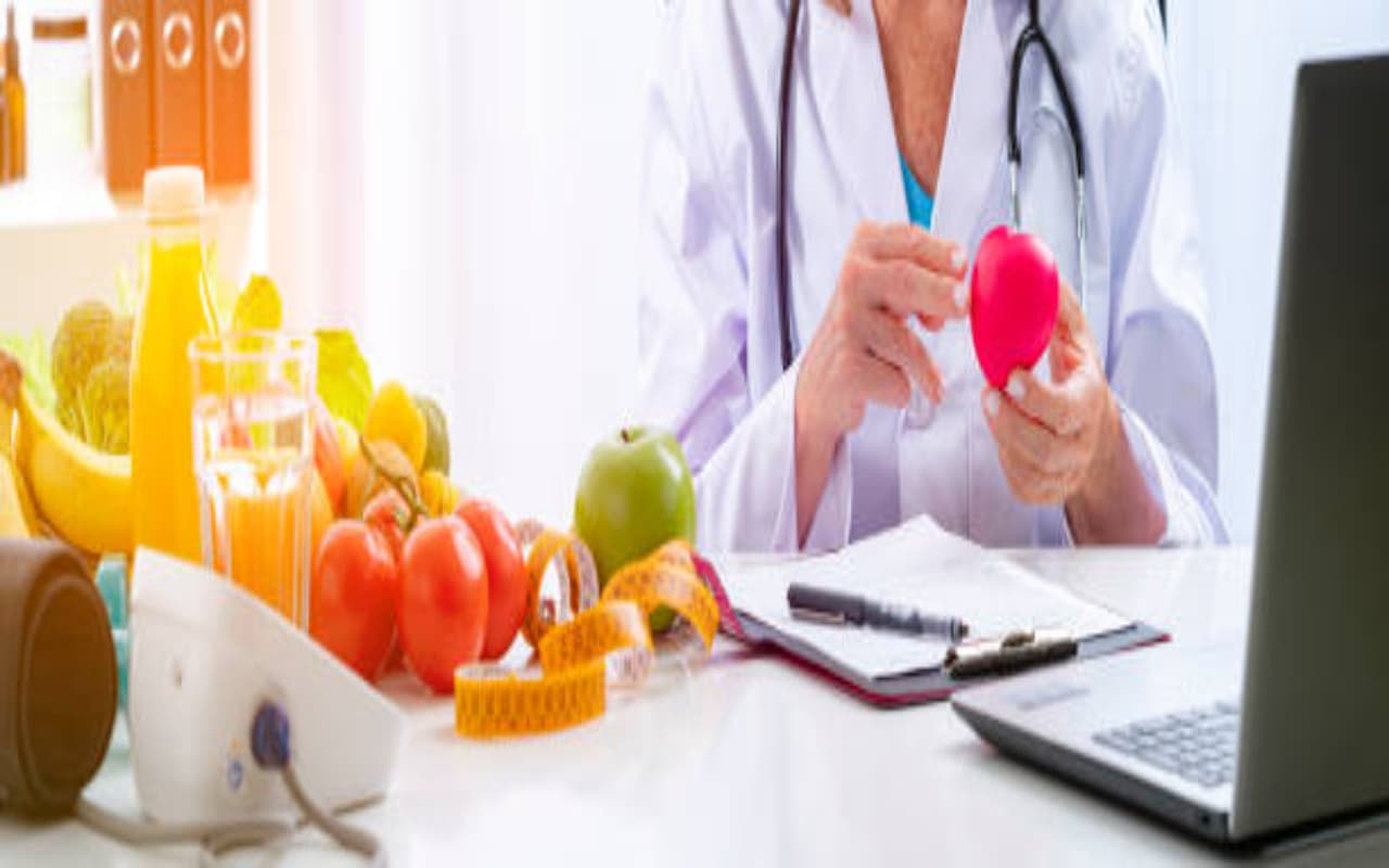 विश्व हृदय दिवस 2023 : दिल को मजबूत बनाते हैं ये फूड्स, डेली डाइट में शामिल करेंगे तो रहेंगे सेहतमंद