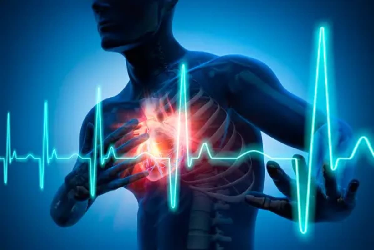 Silent heart attack : कैसे पहचाने संकेत, ध्यान से सुनें अपने ‘ दिल ’ की बात