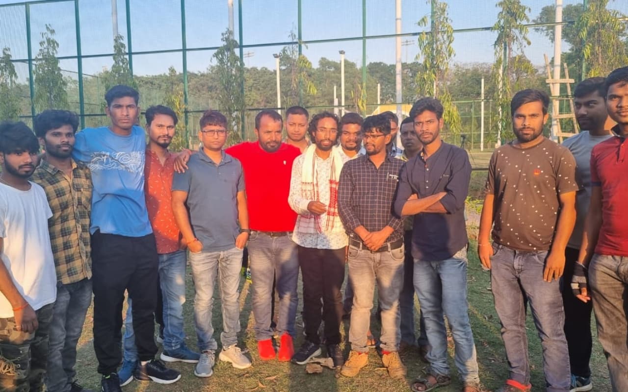 झारखंड : 60-40 आधारित नियोजन नीति के विरोध में 10 अप्रैल को झारखंड बंद, 8 को सीएम आवास घेराव झारखंड : 60-40 आधारित नियोजन नीति के विरोध में 10 अप्रैल को झारखंड बंद, 8 को सीएम आवास घेराव
