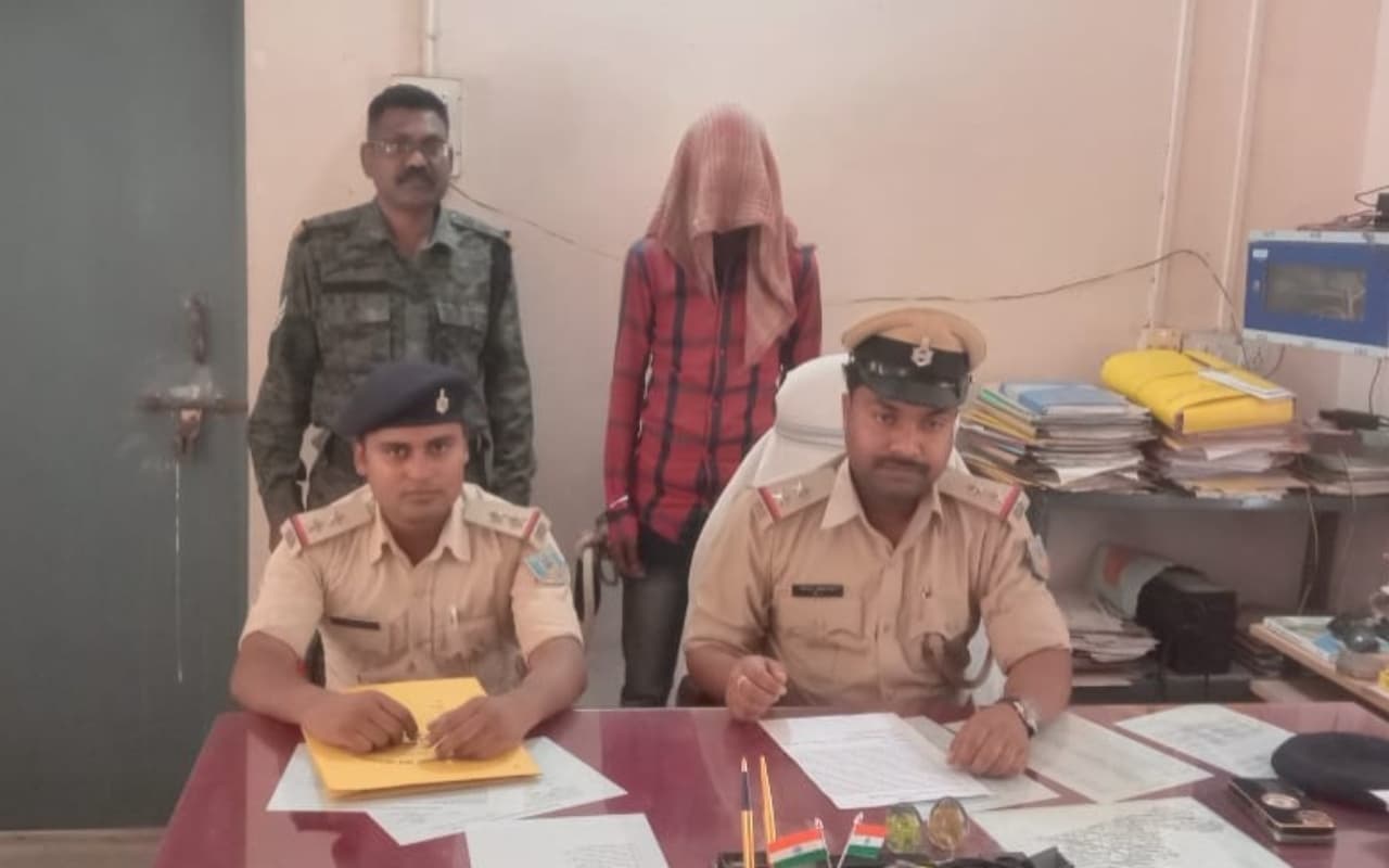 खरसावां : परमेश्वर सरदार हत्याकांड का गुत्थी सुलझी, बदले की भावना से रवि मछुआ ने ली जान