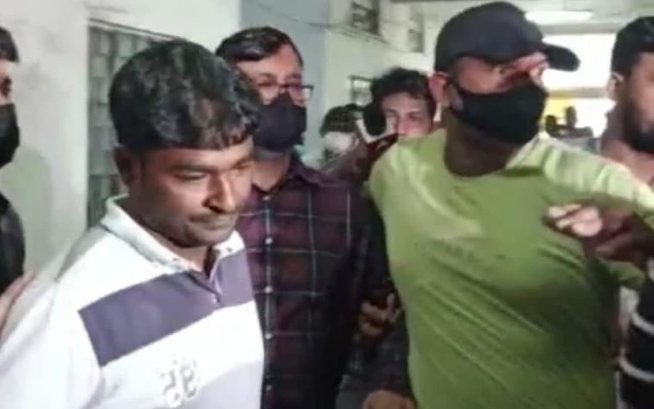 West Bengal : गौ तस्करी मामले में CBI कोर्ट में पेश हुए अब्दुल लतीफ, निजी मुचलके पर मिली जमानत