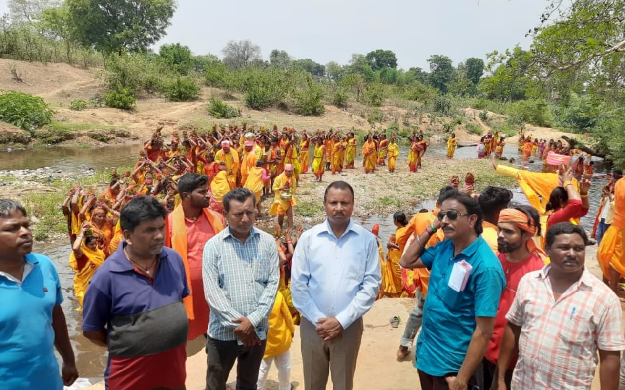 ठंड में नया पौधा लगाने की सोच रहे हैं? घर पर आसानी से उगा सकते हैं लहसुन, टेस्ट और हेल्थ दोनों में है बेस्ट