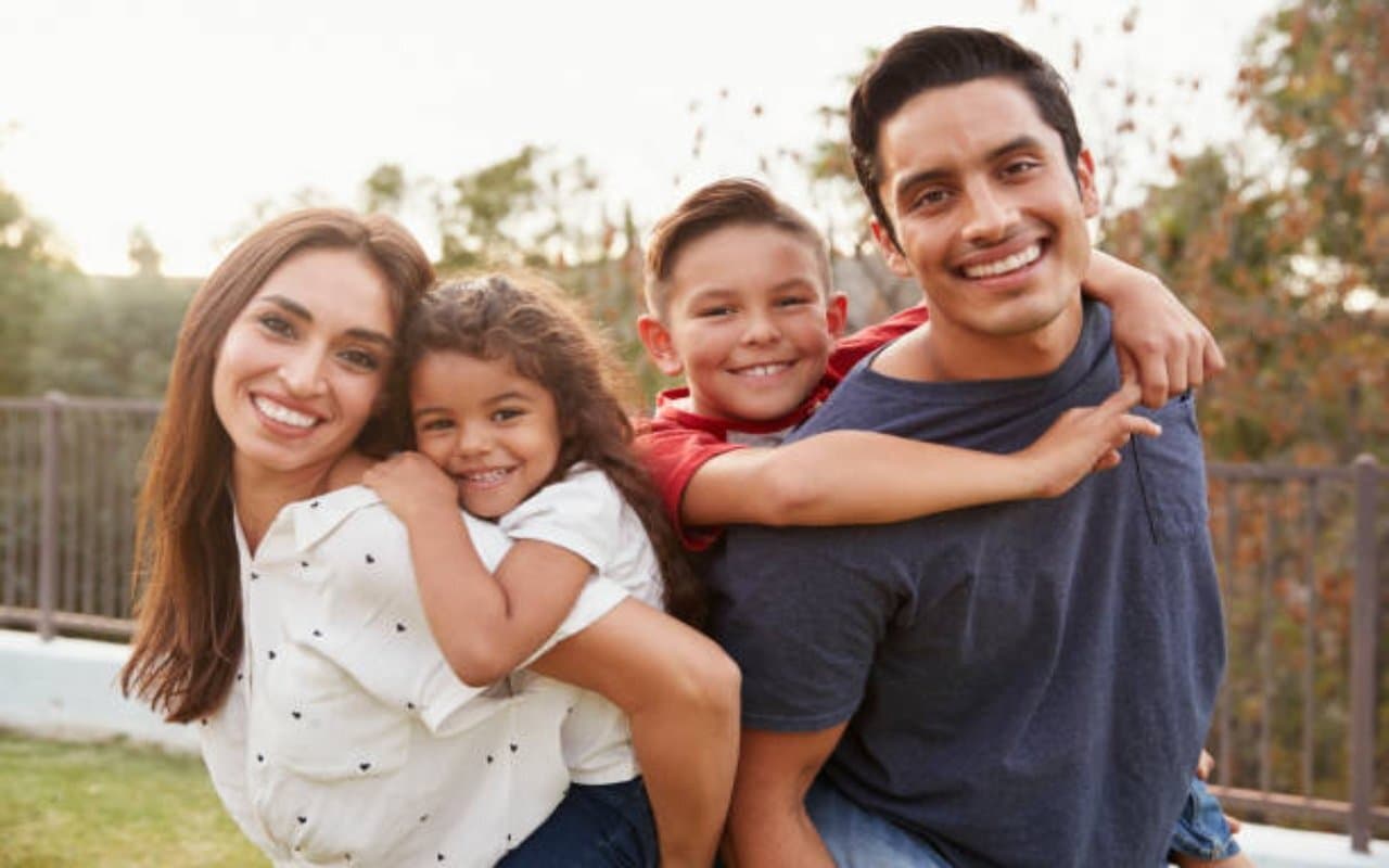 Parenting Tips: बेहद फायदेमंद है बच्चों के लिए जेंटल पेरेंटिंग, जानें क्या है ये