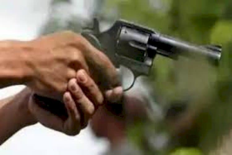 खगड़िया में अपराधियों ने पैक्स अध्यक्ष पर अंधाधुंध फायरिंग कर उतारा मौत के घाट, इलाके में सनसनी