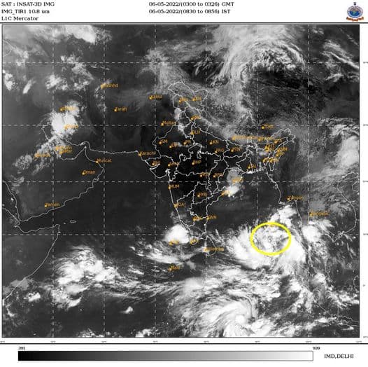 Cyclone Alert: चक्रवात से दहशत में लोग, तूफान से निपटने के लिए खास तैयारी, IMD ने दी चेतावनी