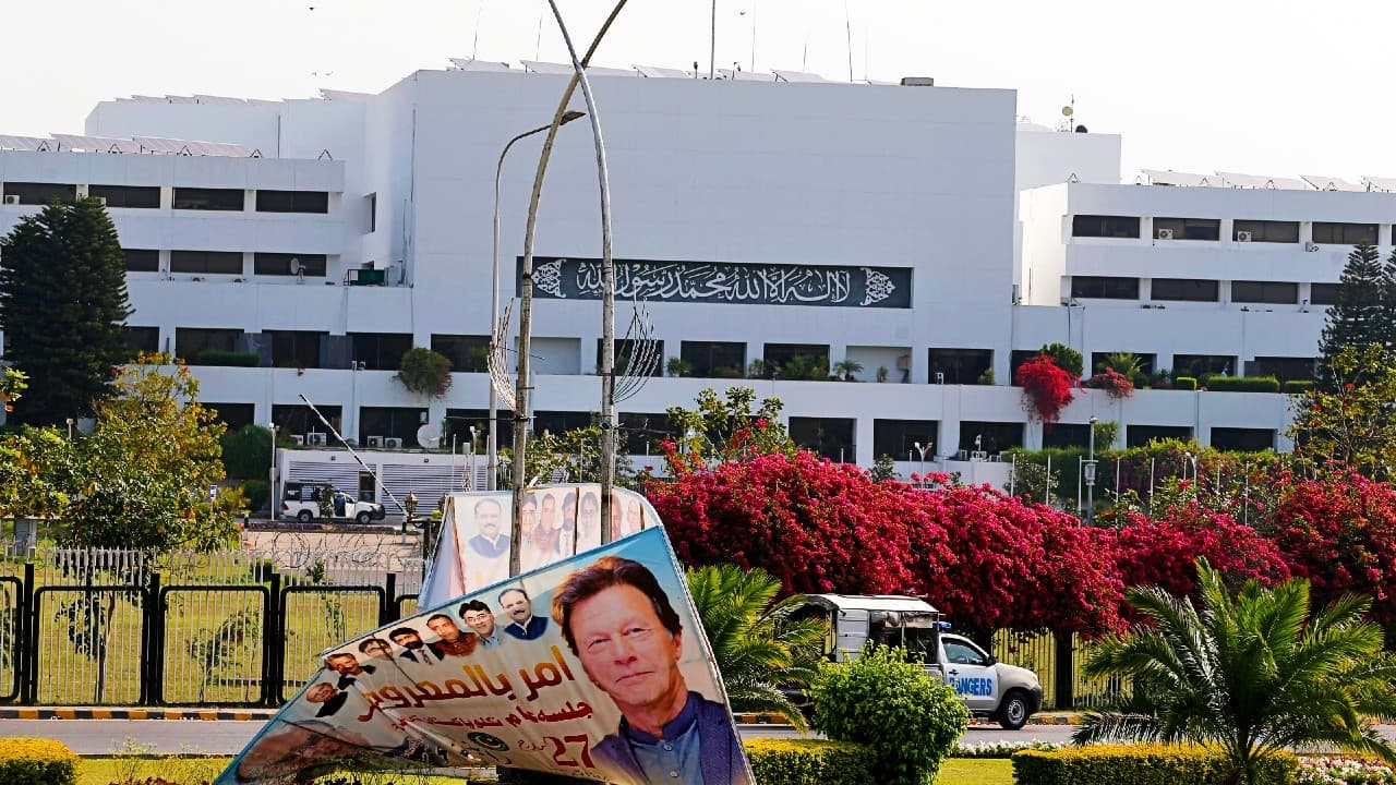 चुनाव की तैयारी करें, भ्रष्ट ताकतें देश का भविष्य तय नहीं कर सकती, राष्ट्र के नाम इमरान का संबोधन