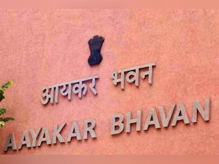 लखनऊ-नोएडा सहित कई शहरों में आईटी की छापेमारी, रियल एस्टेट की ये कंपनियां निशाने पर, जानें पूरा मामला