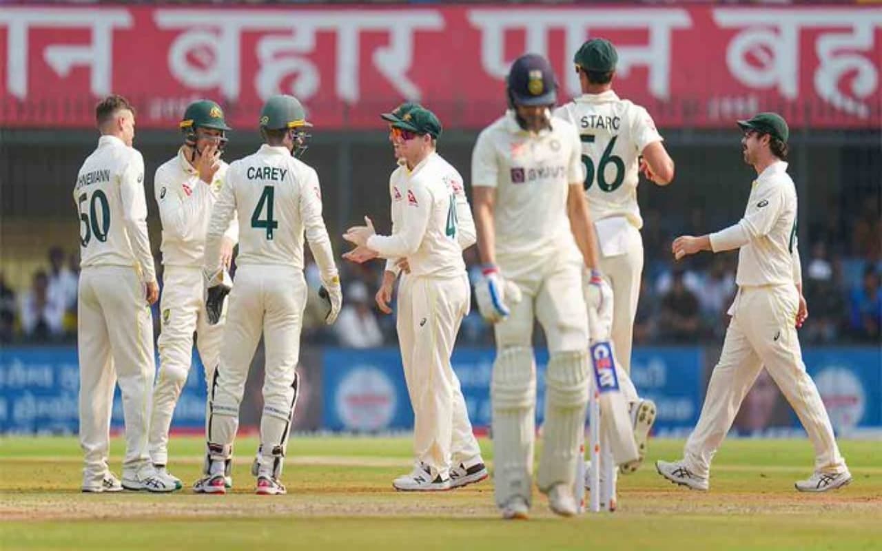 IND vs AUS Test: इंदौर की होलकर स्टेडियम पर चला ICC का हथौड़ा, पिच को ‘खराब’ करार दिया, 3 डिमैरिट अंक भी दिये