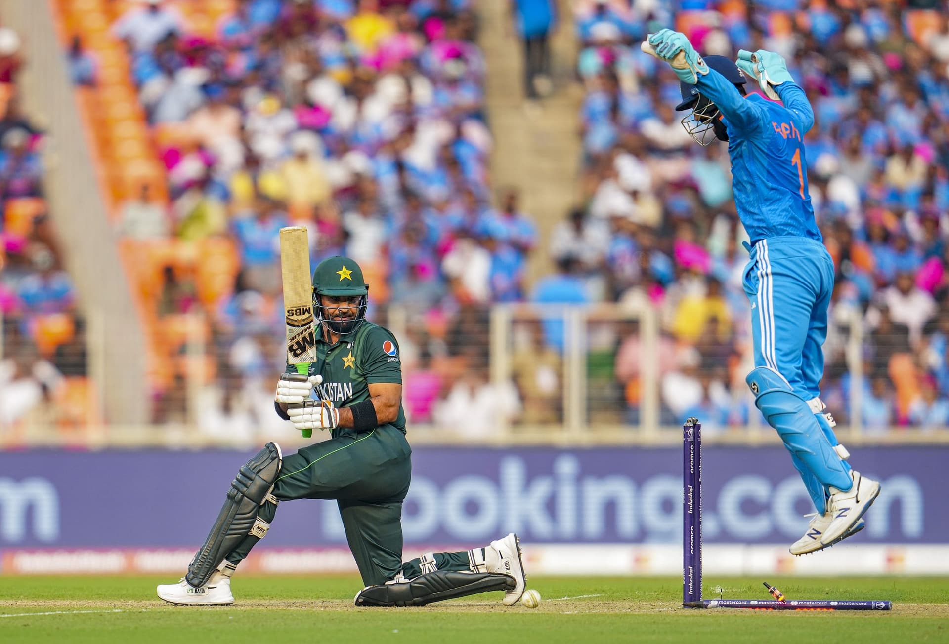 T20 World Cup, IND v PAK: पाकिस्तान ने भारत के खिलाफ टीम की घोषणा की, कल होगा रोमांचक मुकाबला T20 World Cup, IND v PAK: पाकिस्तान ने भारत के खिलाफ टीम की घोषणा की, कल होगा रोमांचक मुकाबला