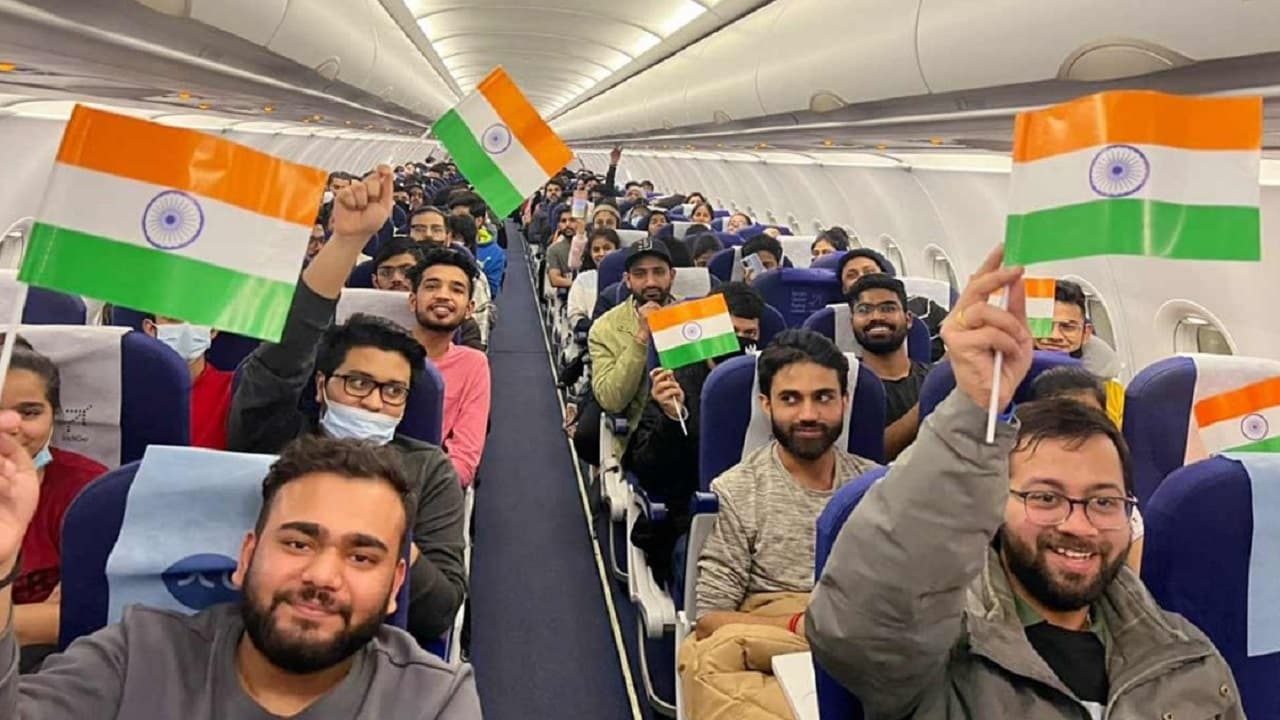 ‍Bihar के छात्र जो यूक्रेन में पा रहे थे शिक्षा अब इन देशों से पूरा करेंगे कोर्स, जानें क्या है प्रस्ताव