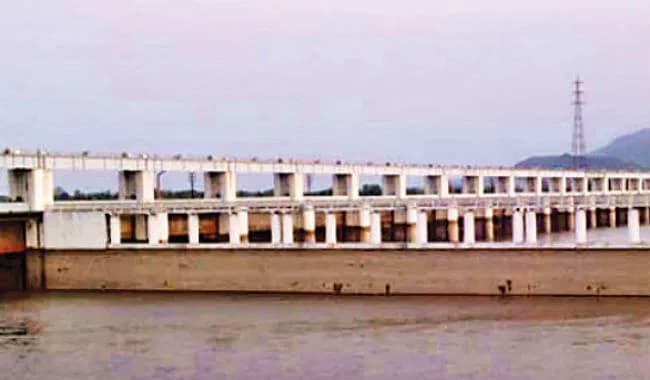 नेपाल में बारिश को लेकर बिहार में अलर्ट, बांध की 24 घंटे होगी निगरानी, प्रशासन मुस्तैद