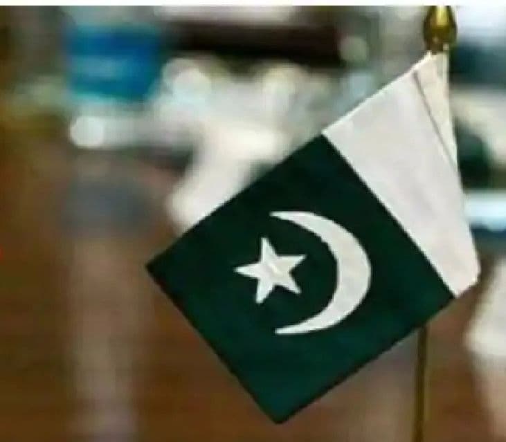 पाकिस्तान का पैंतरा