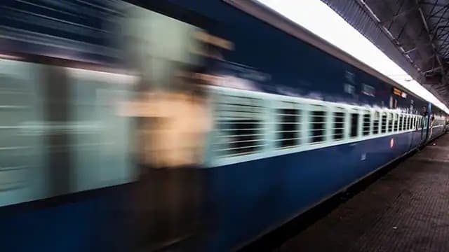 आज LIVE होने वाली इन दो ट्रेनों की भिड़ंत के बाद थम जाएगा UP में रेल हादसों का सिलसिला? पढ़ें रिपोर्ट