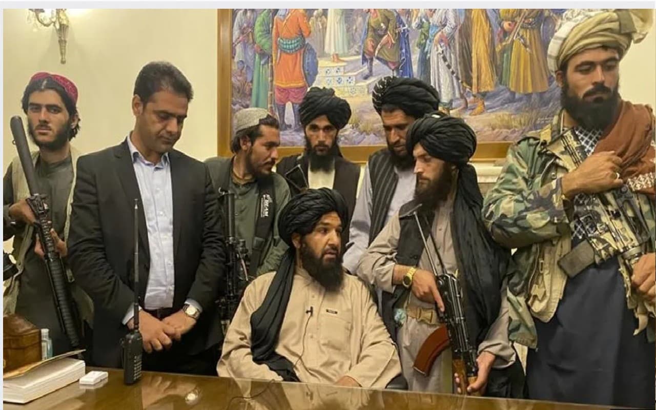 काबुल में भारतीय दल की उपस्थिति के क्या मायने हैं, क्यों तालिबान को चाहिए भारत का साथ, जानें पूरा मामला