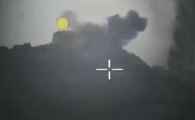 कुपवाड़ा में आतंकी घुसपैठियों को खदेड़ने के लिए भारतीय सेना ने पाकिस्तानी ठिकानों पर दागे गोले, देखें Video