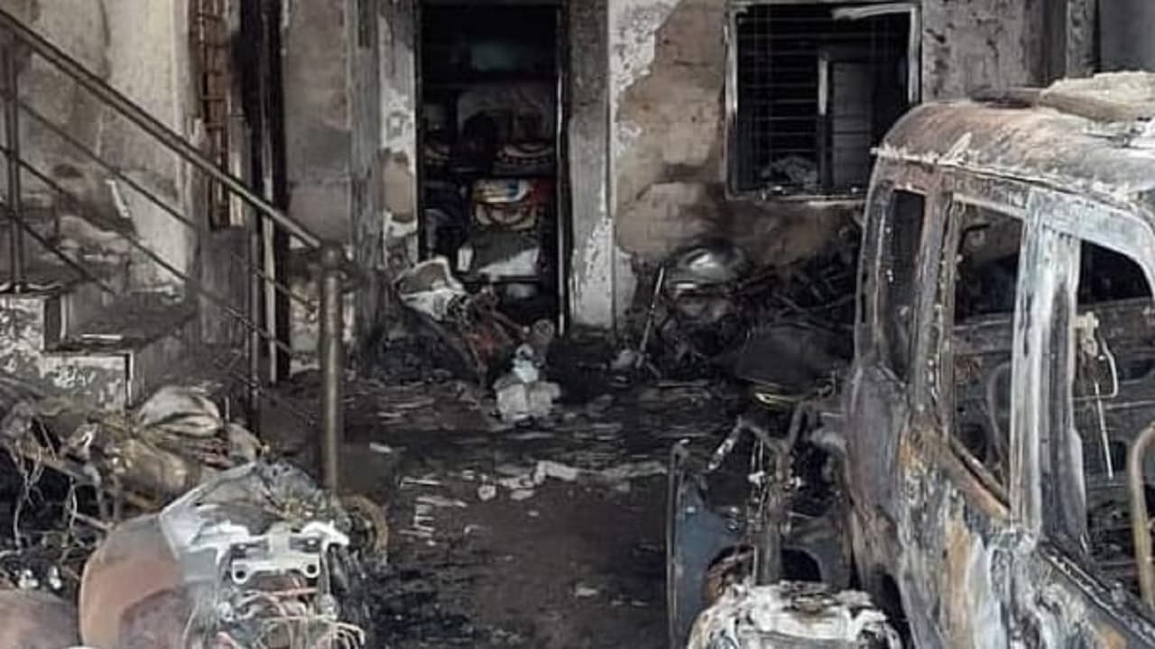 Indore Fire Accident: इंदौर अग्निकांड में बड़ा खुलासा, एकतरफा प्यार में सिरफिरे आशिक ने लगाई थी आग!