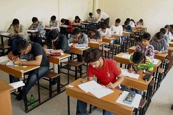 RRB NTPC 2nd Phase Exam Date: आरआरबी-एनटीपीसी फेज-2 परीक्षा का नया नोटिफिकेशन, जानें कब जारी होगा एडमिट कार्ड