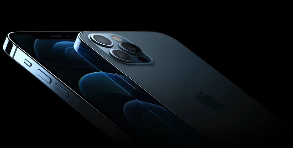 iPhone 12 के धारदार किनारों से कट जा रही यूजर्स की उंगलियां? iPhone 12 के धारदार किनारों से कट जा रही यूजर्स की उंगलियां?