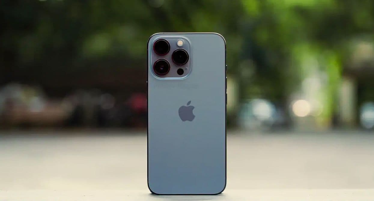 iPhone 13 सस्ते में खरीदने का मौका, दिए जा रहे कई तरह के ऑफर्स,जल्द उठाएं फायदा
