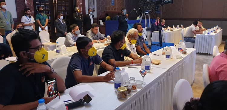 IPL 2021 Auction : 57 खिलाड़ियों पर हुए पैसों की बरसात, विदेशी मार ले गए बाजी, देखें पूरी सूची