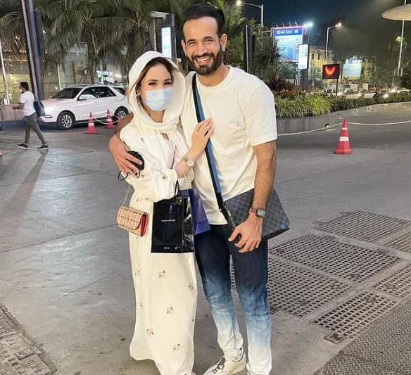 इरफान पठान की पत्नी सफा ने शादी के बाद का किस्सा सुना ट्रोलर्स की लगाई क्लास, बताया-कैसे पठान ने दिया उनका साथ