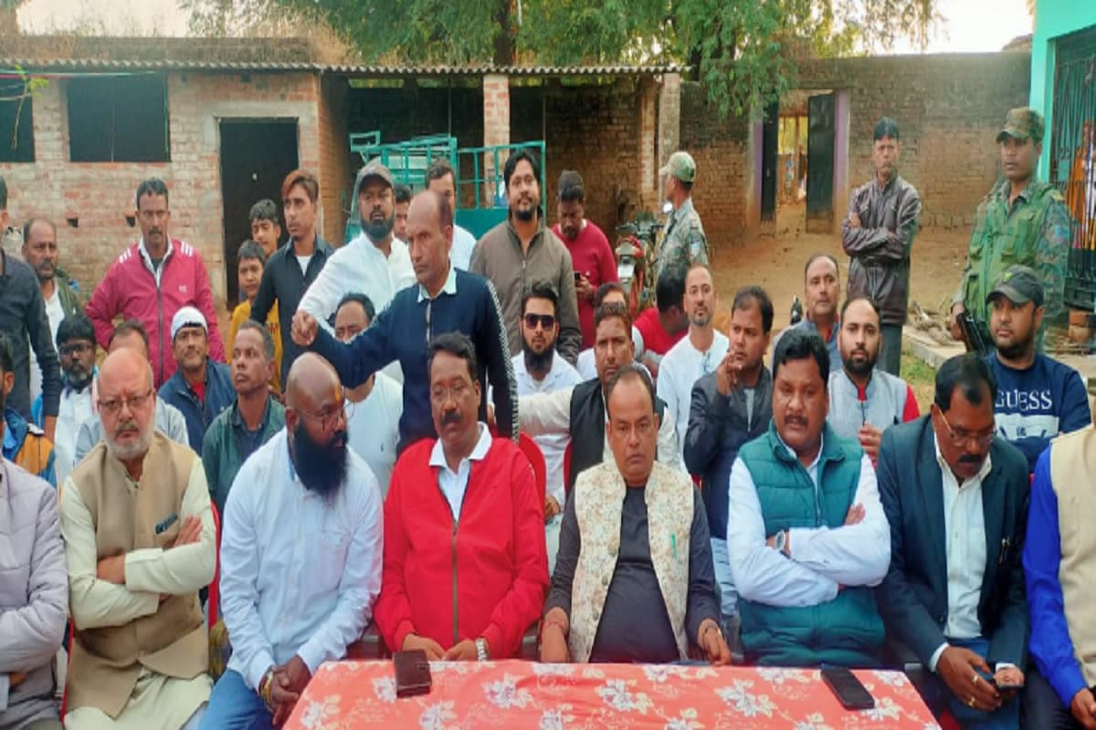 बुजुर्ग निज्जामुद्दीन अंसारी की मौत मामले में इरफ़ान अंसारी ने परिजनों को दिलाया न्याय का भरोसा