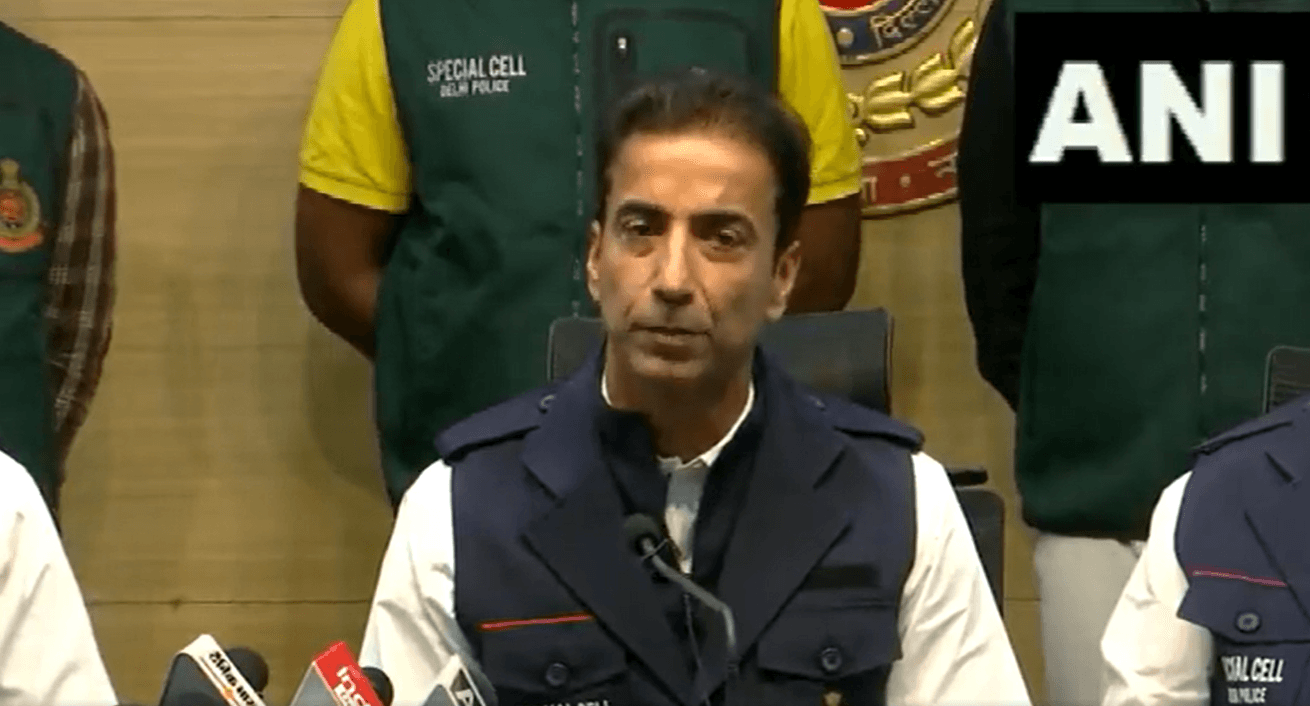 दिल्ली को दहलाने की साजिश नाकाम, ISIS मॉड्यूल से जुड़े तीन आतंकी गिरफ्तार, बम बनाने की कर रहे थे तैयारी