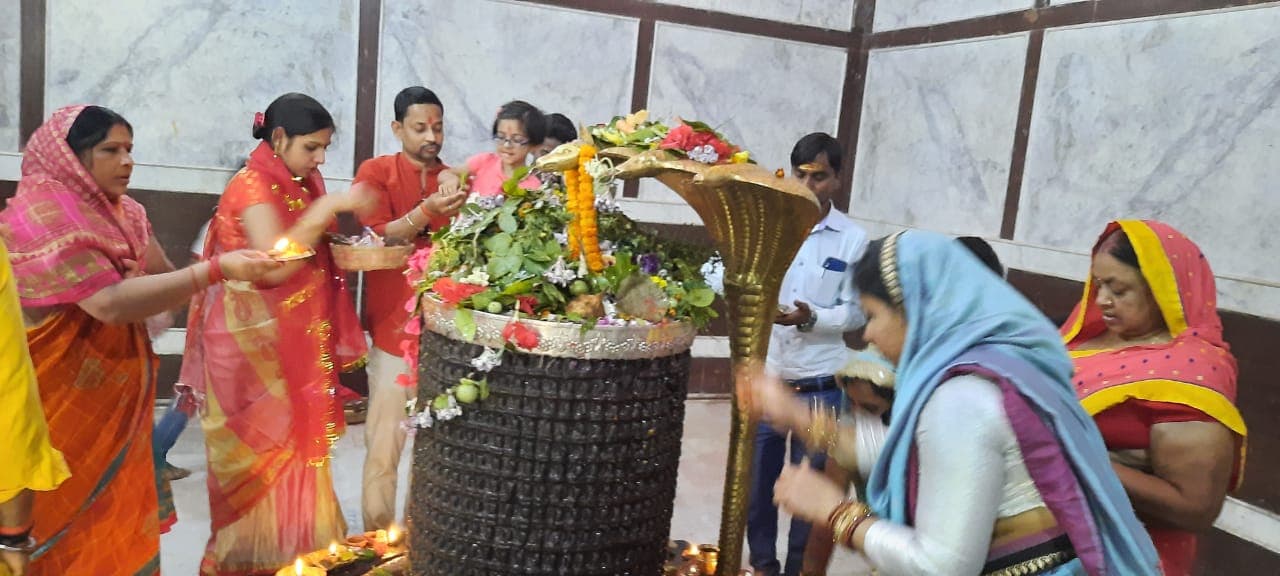 Mahashivratri 2021 Jharkhand :  पहाड़ी बाबा के दरबार पहुंचे सीएम हेमंत सोरेन, राज्य की खुशहाली की कामना की