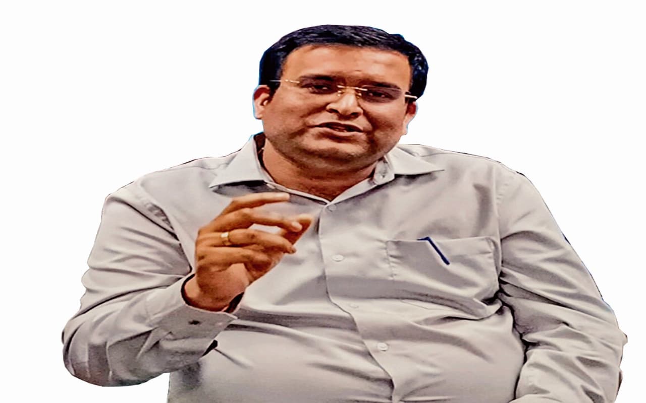 धनबाद : जेल से संचालित होनेवाले अपराध पर लगेगा अंकुश, प्रभात खबर संवाद में बोले डीसी वरुण रंजन